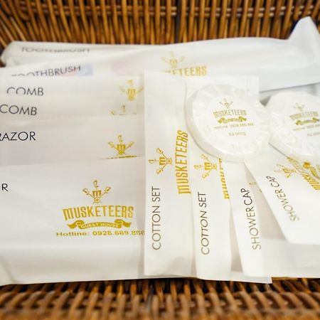 Musketeers Guest House 河内 外观 照片