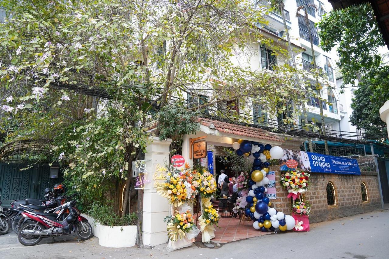 Musketeers Guest House 河内 外观 照片