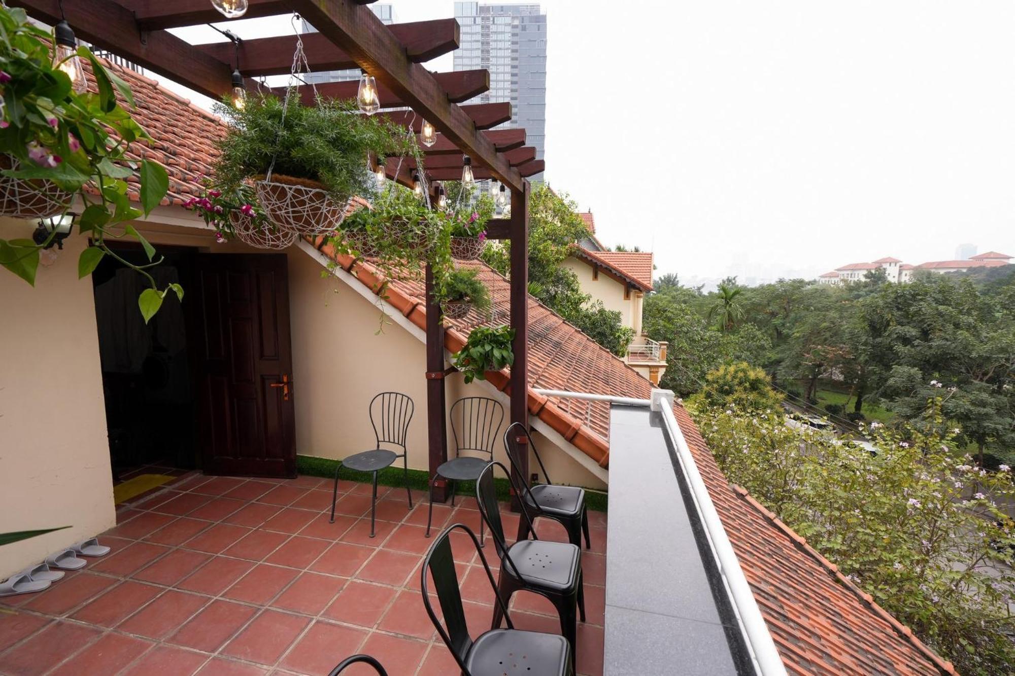 Musketeers Guest House 河内 外观 照片