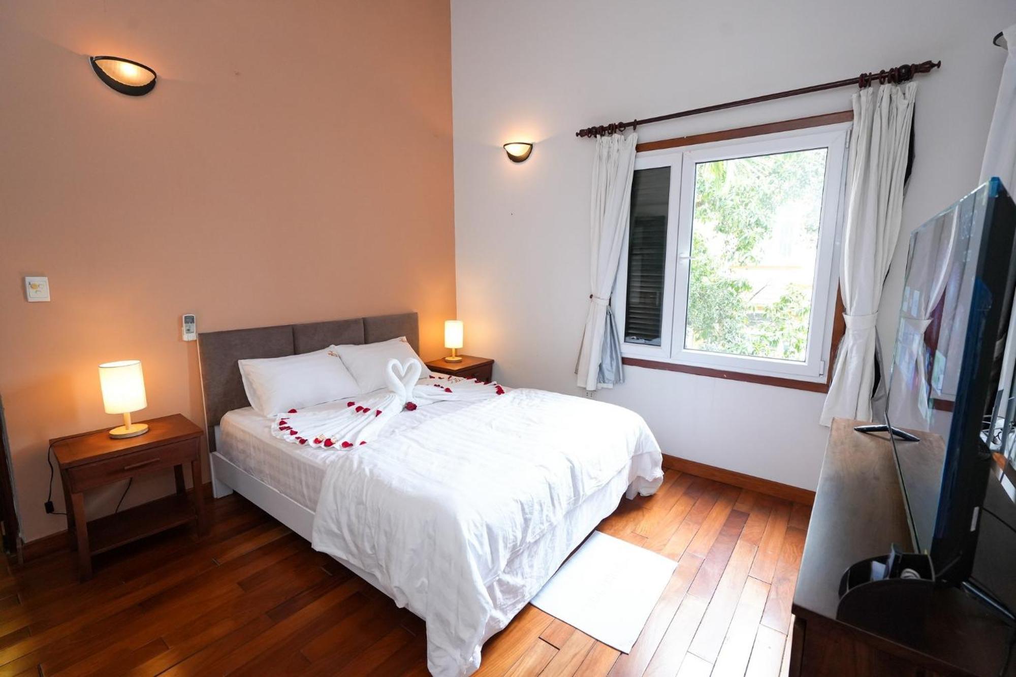 Musketeers Guest House 河内 外观 照片